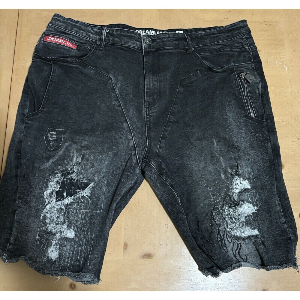 Vintage Y2K Dreamland Baggy Black Embroidered Jean Shorts Size 42 Jorts